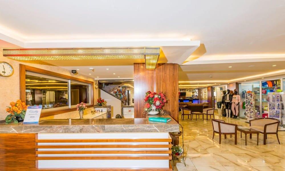 אלאניה Lavinia Apart & Hotel מראה חיצוני תמונה