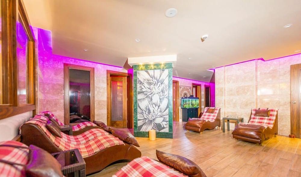 אלאניה Lavinia Apart & Hotel מראה חיצוני תמונה