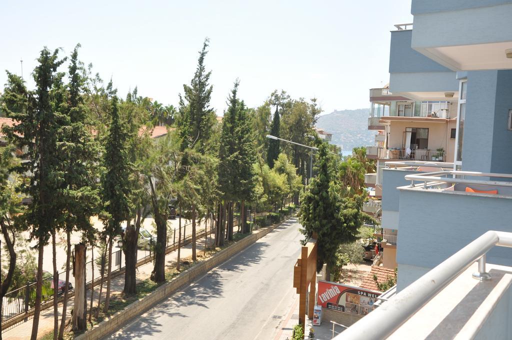 אלאניה Lavinia Apart & Hotel מראה חיצוני תמונה