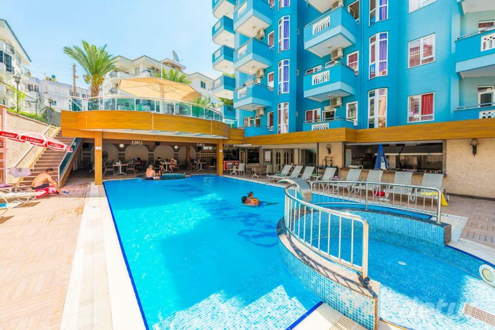 אלאניה Lavinia Apart & Hotel מראה חיצוני תמונה